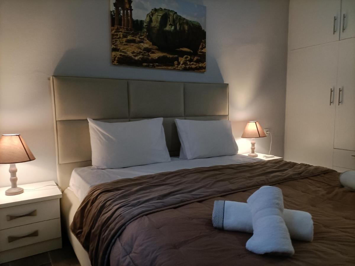 Modern Comfy Daire Atina Dış mekan fotoğraf